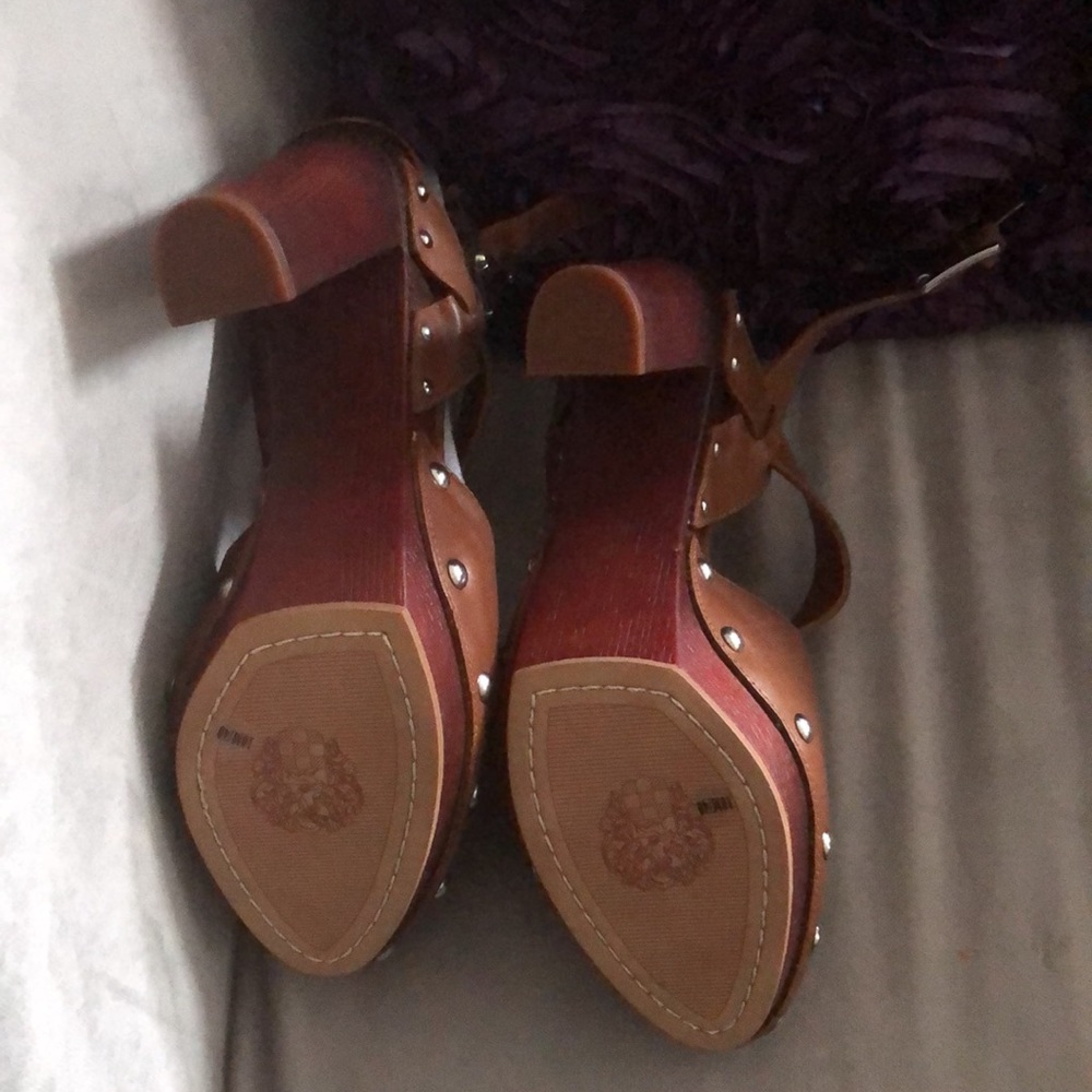 Sandals - Picture 4 of 4